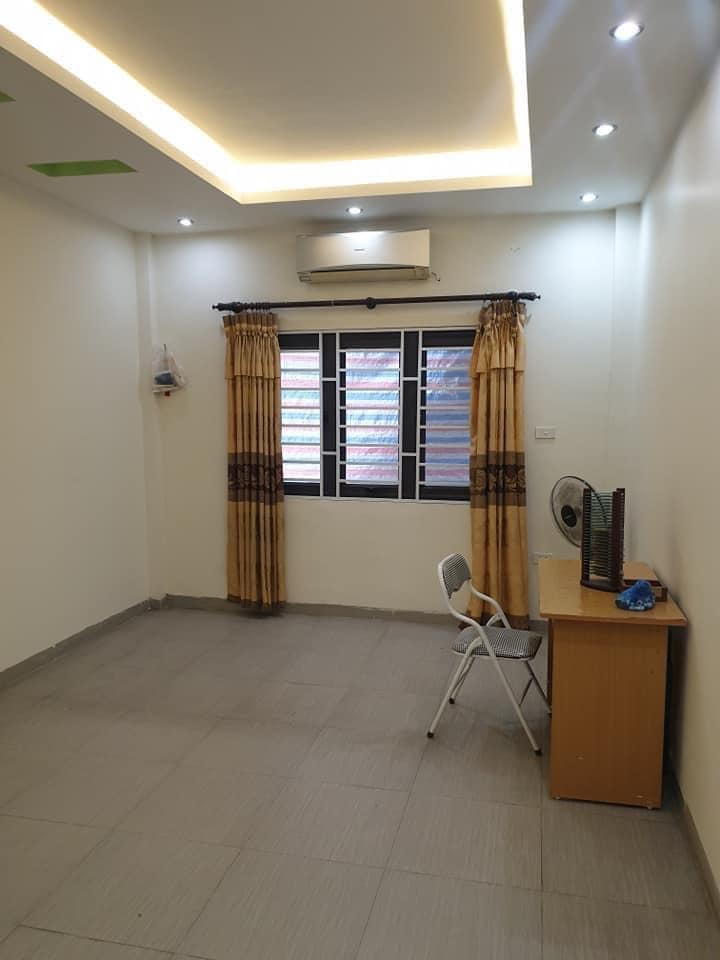 Bán nhà 5 tầng 48m2 Phú Diễn, 5m ra oto, 2 thoáng, An sinh tốt, Nhà đẹp ở ngay