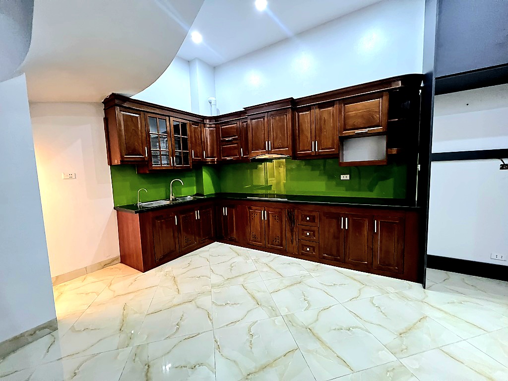 Bán nhà 44m2 phố Xuân Đỉnh chỉ nhỉnh 8 tỷ, 10m ra oto, Gần phố, Full nội thất, Ở ngay
