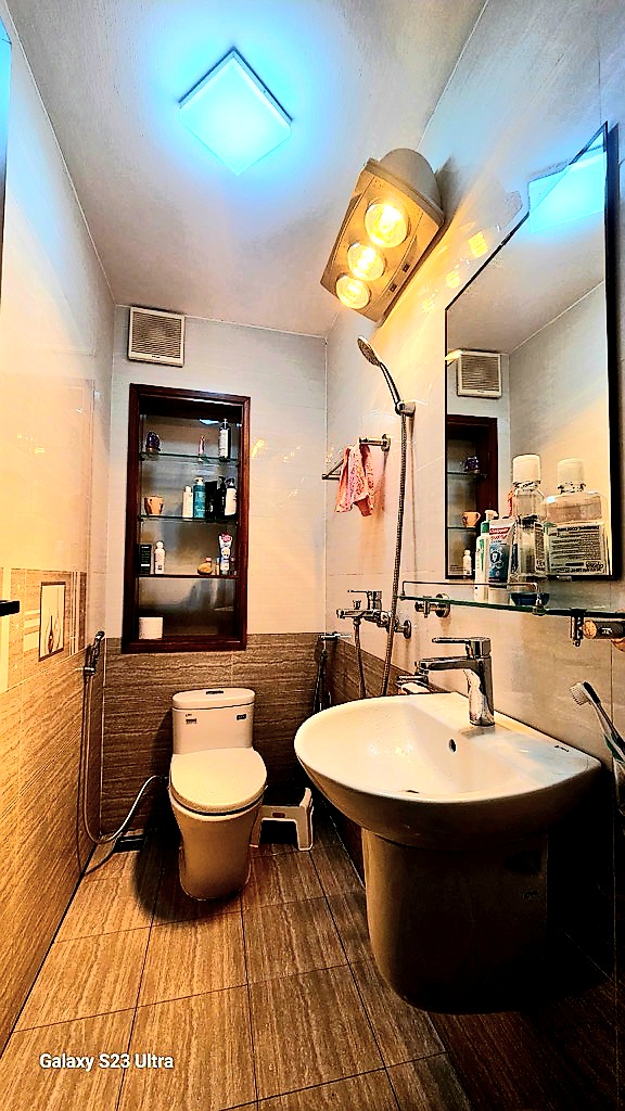 Bán nhà 41m2 Nguyễn Khang, Cầu Giấy, Ngõ nông, 40m ra phố, Dân trí cao, An sinh tốt, Nhà đẹp ở luôn