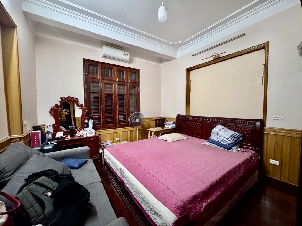Bán nhà Phú Diễn, Phân lô, Oto đỗ cửa, 2 thoáng, Ngõ thông, Kinh doanh, 54m2, Chỉ nhỉnh 9 tỷ