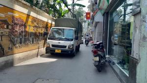 Bán nhà mới đẹp 5 tầng phố Láng Hạ, Ba Đình, Gần phố, Ngõ thông, Full nội thất chỉ 6.x tỷ