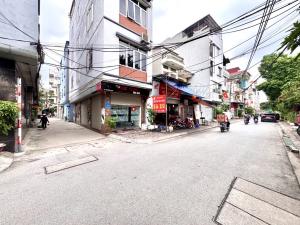 Bán nhà Phú Diễn, Phân lô, Oto đỗ cửa, 2 thoáng, Ngõ thông, Kinh doanh, 54m2, Chỉ nhỉnh 9 tỷ