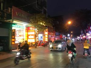 Tiền Phong - Mê Linh diện tích 65m2 full thổ, sẵn nhà 3 tầng đẹp, hiện đại.