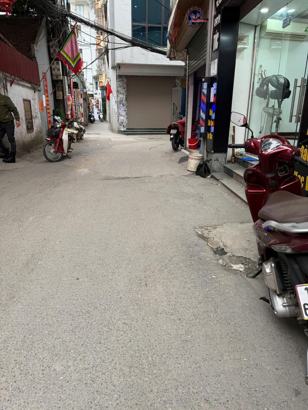 PHỐ LÊ ĐỨC THỌ - 5 TẦNG - Ô Ô ĐỖ CỬA - NGÕ THÔNG THOÁNG - NHỈNH 9 TỶ