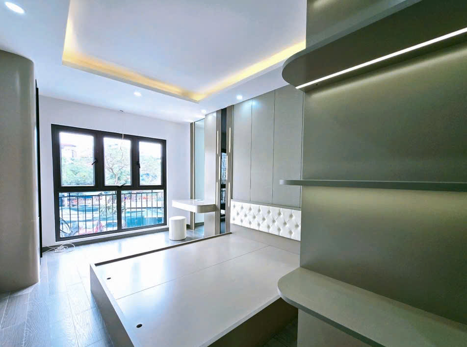 BÁN NHÀ ĐỨC DIỄN – NHÀ 5 TẦNG ĐẸP LONG LANH – NGÕ RỘNG THOÁNG – DÒNG TIỀN ỔN ĐỊNH – PHÁP LÝ RÕ RÀNG - 46M2 – HƠN 8 TỶ