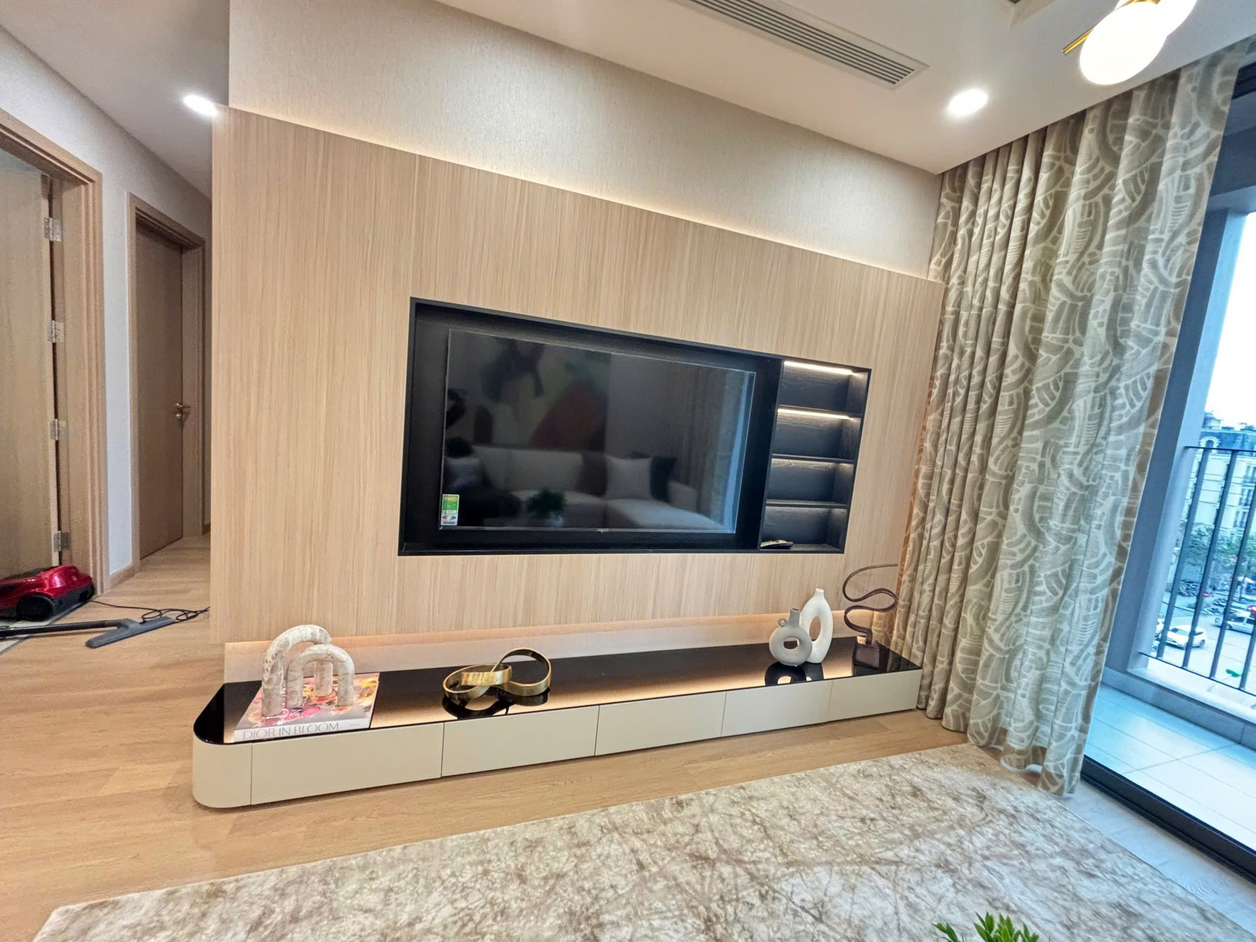 Ra hàng quỹ căn đẹp dự án chung cư The charm Tố Hữu - Hà Đông trợ vay bank 70%