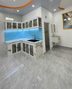 Cần bán nhà hẻm xe tải Huỳnh Thị Hai – Tô Ký, Quận 12 | 110 m² – 4 Tầng – Giá 5.3Tỷ – SHR