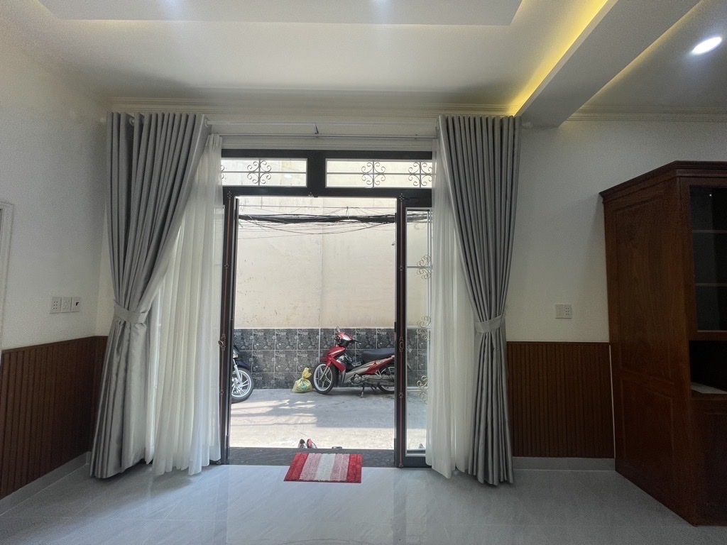 Bán nhà 3 Tầng full nội thất cao cấp vào ở ngay, Nhà rất rộng 4PN Quận 7