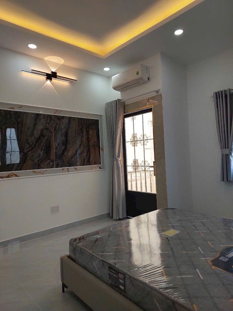 Bán nhà 3 Tầng full nội thất cao cấp vào ở ngay, Nhà rất rộng 4PN Quận 7