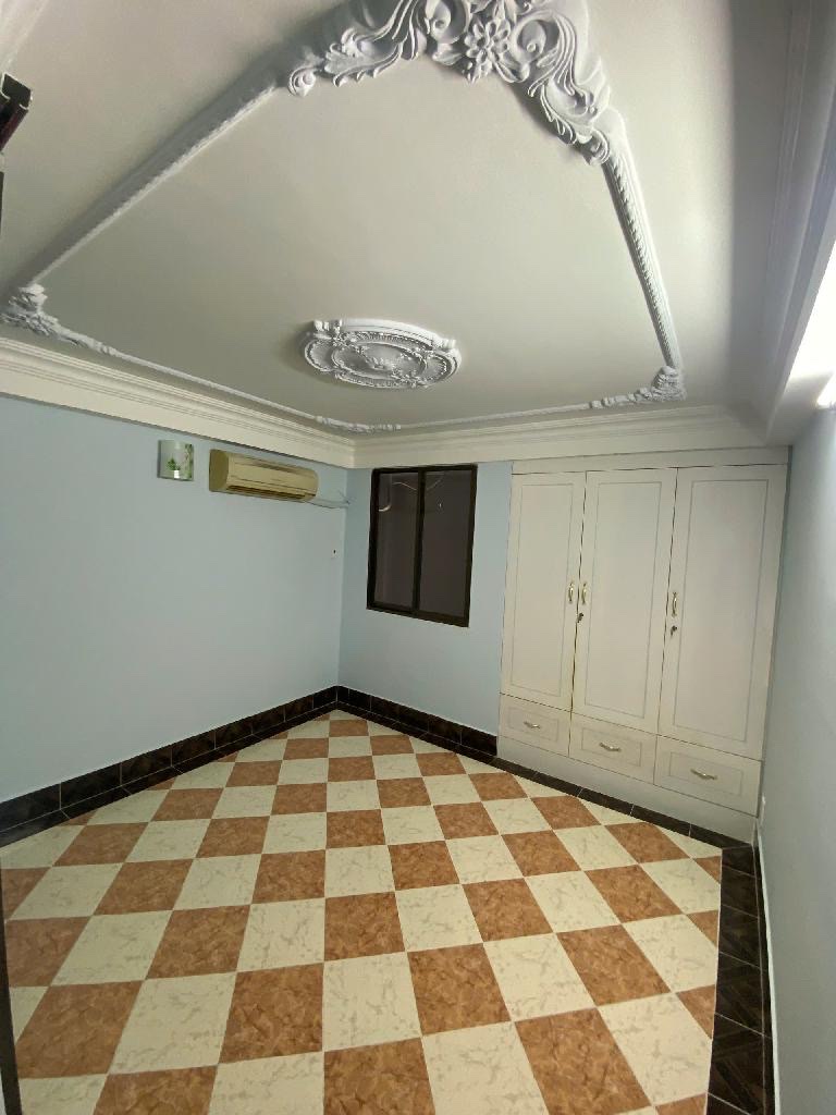 Nhà 3 Tầng cổ điển kiên cố, Hẻm ôtô, giá Mềm chỉ hơn 7 tỷ Quận 8