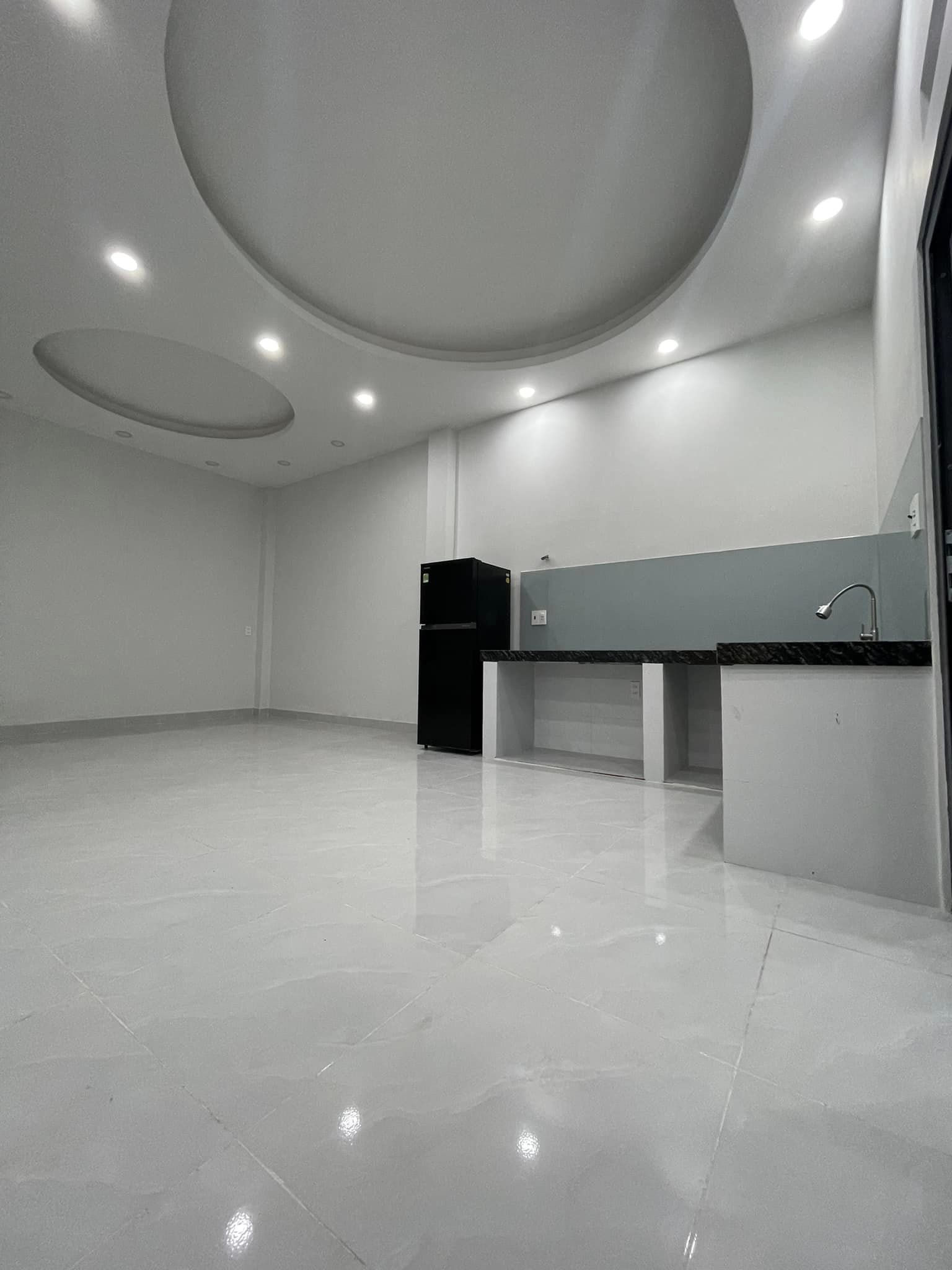 Nhà mới xây 4 Tầng Siêu Rộng Nở Hậu 6m, đường xe tải, gần AEON Quận 8