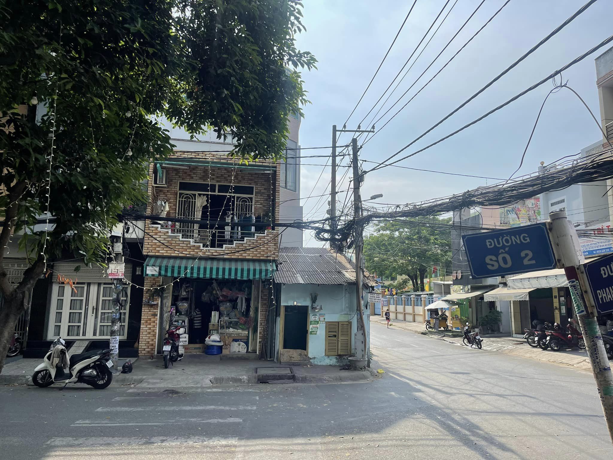 Bán nhà MT Nở Hậu 4 Tầng Quận 7 gần siêu thị Lotte Mart, Nhà còn mới ở ngay