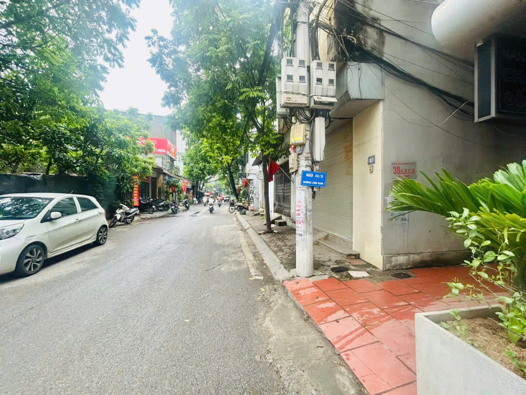 CĂN 7PN DUY NHẤT tại LĨNH NAM -HOÀNG MAI có( DT 30.6M2 ;5 TẦNG ;3,3x10m ;6 tỷ)