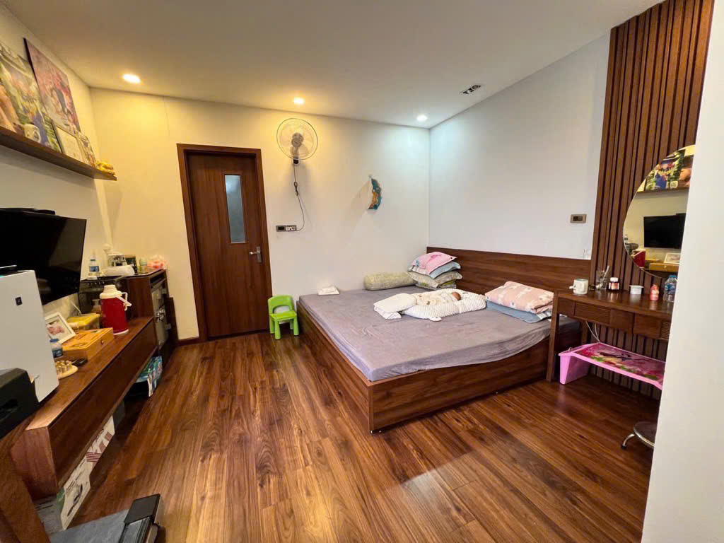 BÁN CĂN CHUNG CƯ EUROWINDOW RIVERPARK SIÊU HIẾM 100M2 GIÁ CHỈ NHỈNH 5 TỈ