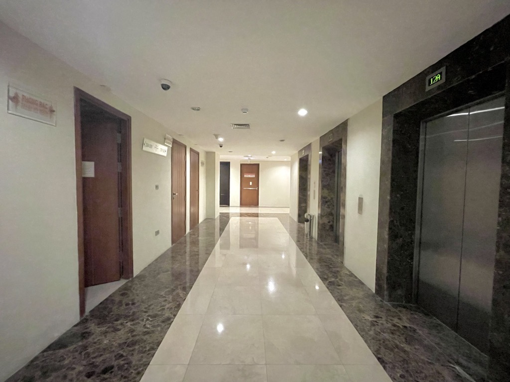 Bán CC Ciputra , 114 m2, giá 10.25 tỷ, tặng nội thất