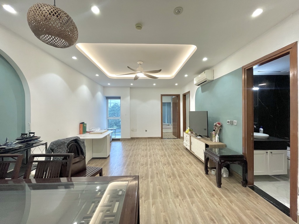Bán CC Ciputra , 114 m2, giá 10.25 tỷ, tặng nội thất