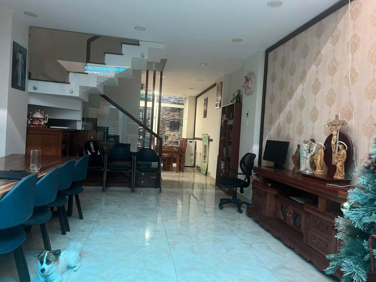CHO THUÊ PHÒNG TRỌ TRONG NHÀ NGUYÊN CĂN TẠI PHÚ NHUẬN GIÁ CHỈ 5TR/TH. LH;0933837838, 0935178138