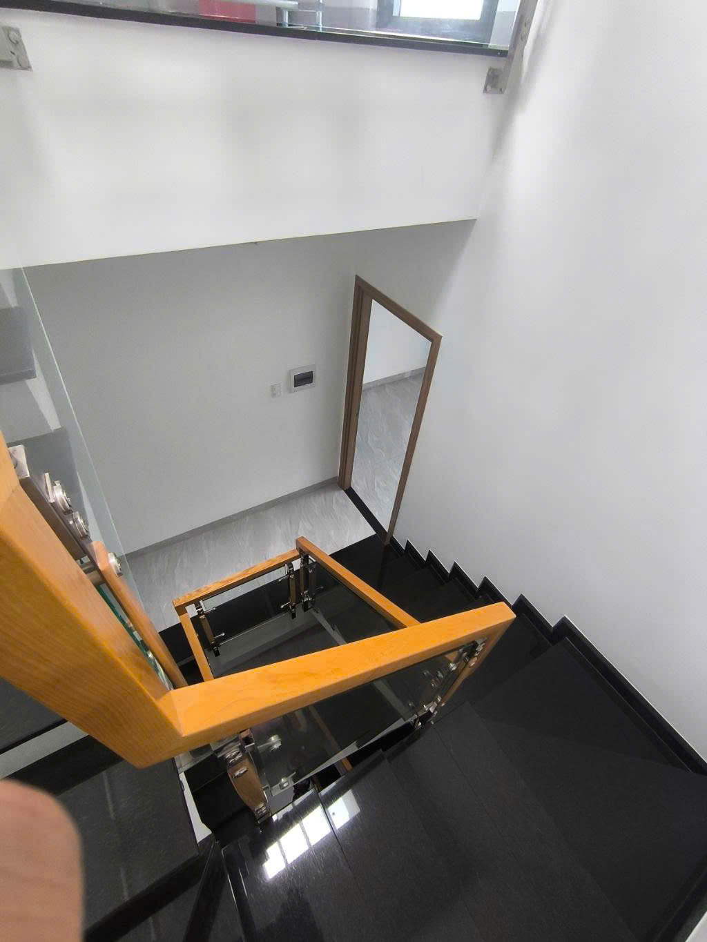 HOT HOT HOT GIẢM GIÁ 9.8 TỶ  MẶT TIỀN KHU PHÂN LÔ QUÂN ĐỘI VIP Q.2 CÁT LÁI THỦ ĐỨC