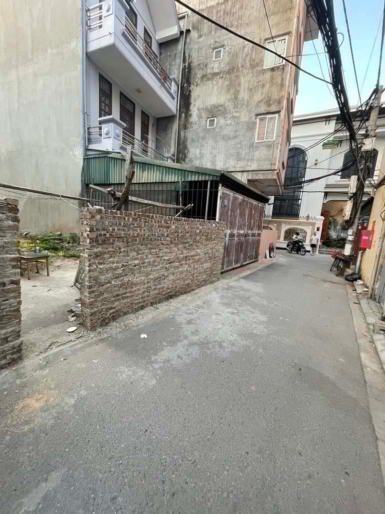 Bán đất Cửu Việt 2, Ô tô vào nhà, diện tích 72m2, giá 8.4 tỷ