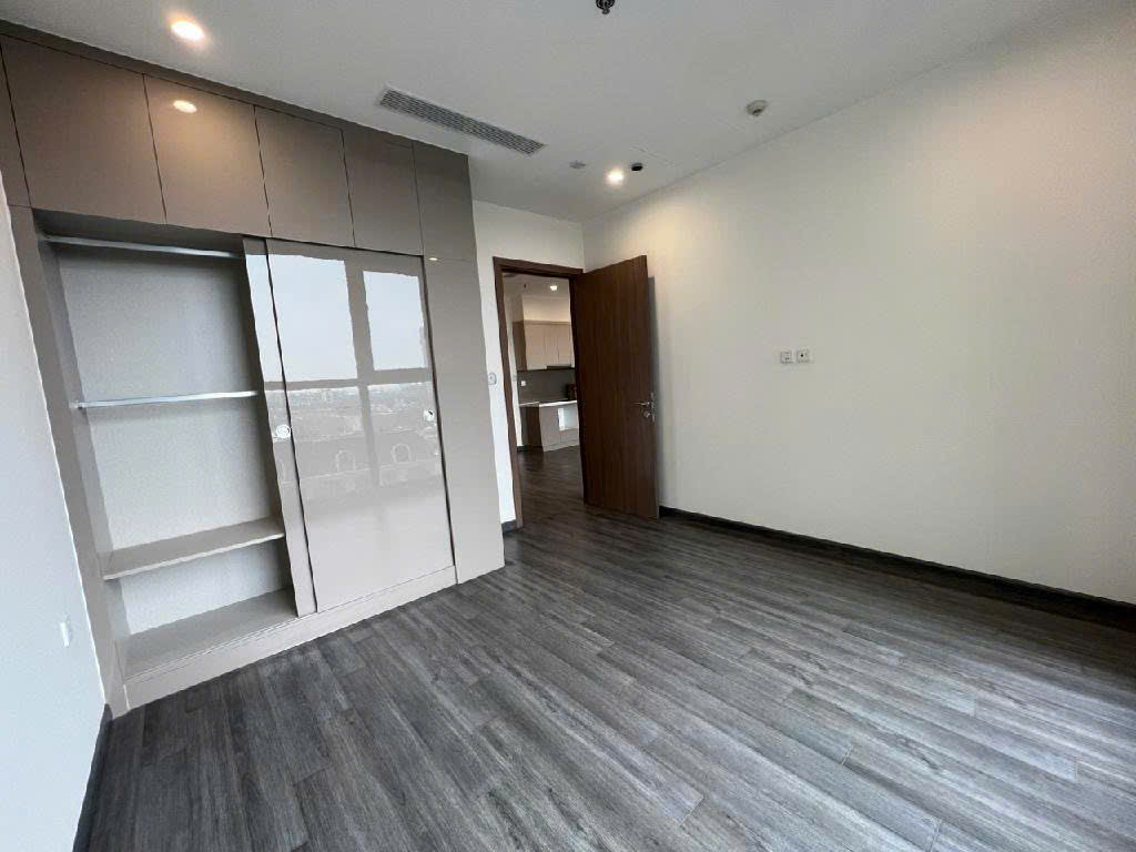 Bán căn hộ R1.01 Vin Ocean Park, Xách vali đến ở ngay, 48m2, 3.09 tỷ