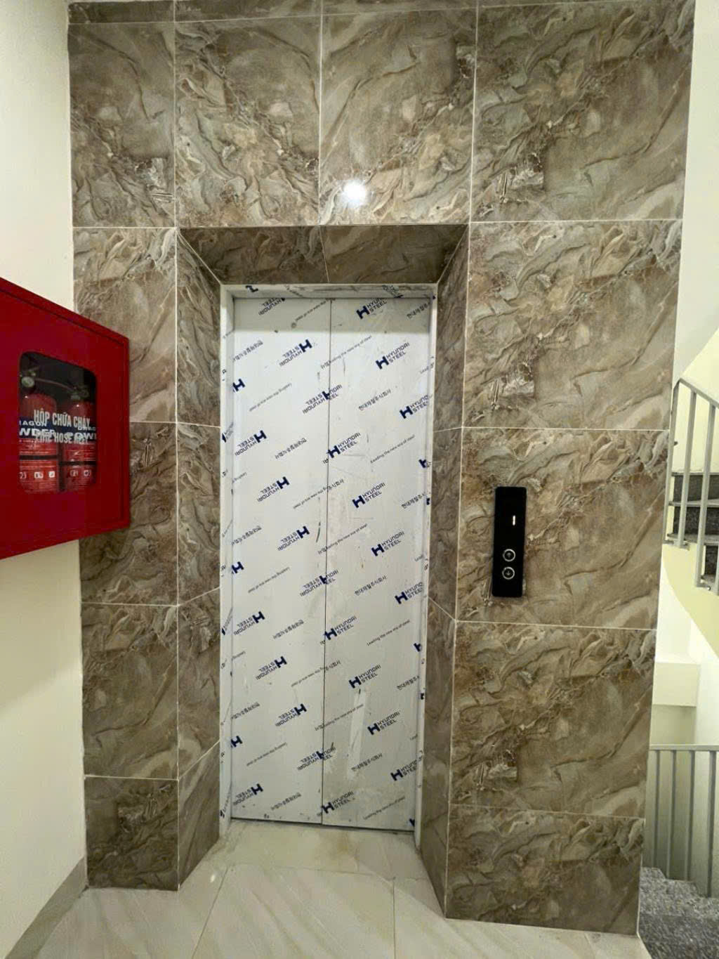 Bán CCMN Cửu Việt 2, Gà đẻ trứng vàng, Diện tích 101m2, Giá 16.2 tỷ