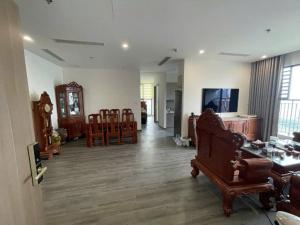 Bán căn hộ R1.05 Vin1, Lô Góc, Diện tích 100m2 giá 6.5 tỷ
