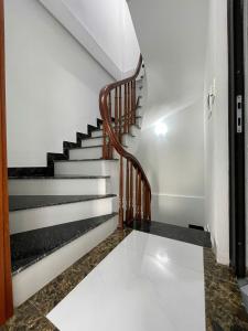 cần bán gấp nhà yên nghĩa 33m* 4tầng*  lô góc* ngõ thông