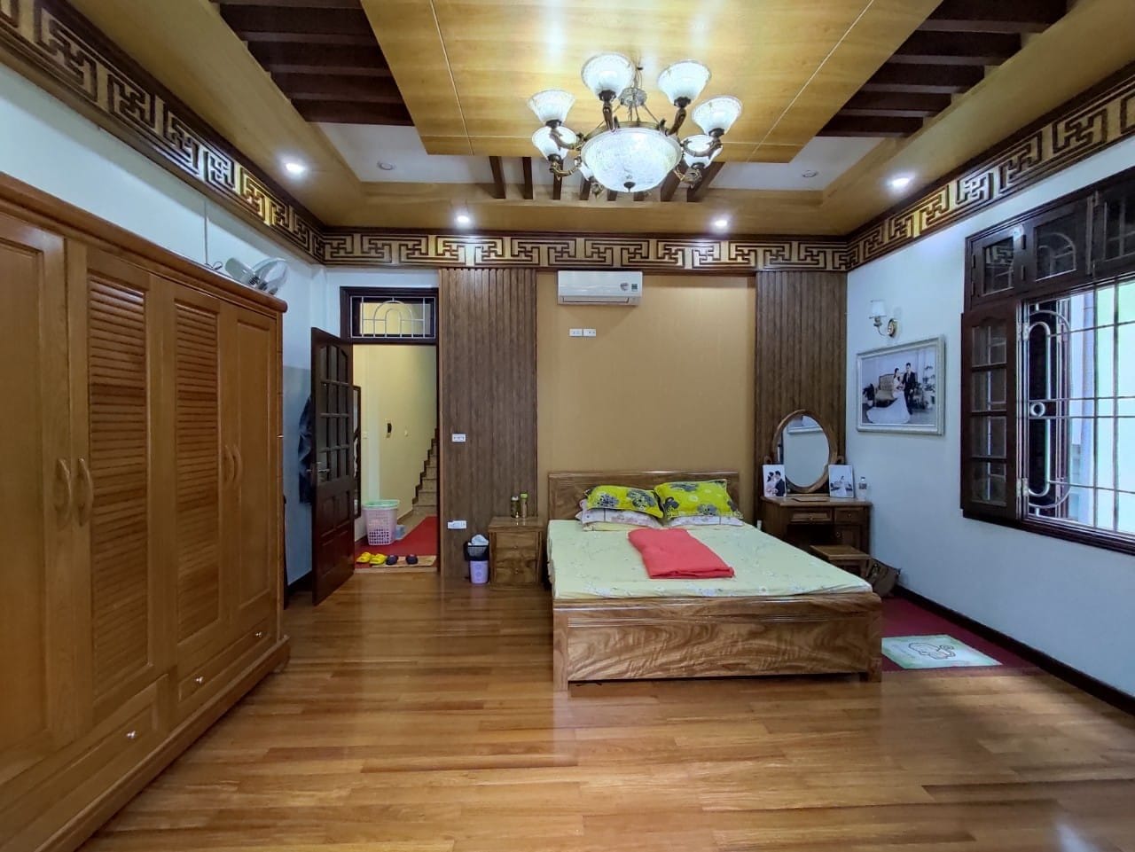 Bán nhà MẶT PHỐ CHÍNH - KINH DOANH ĐỈNH - NHÀ XÂY KIẾN TRÚC HIỆN ĐẠI, giá chỉ hơn 10 tỷ