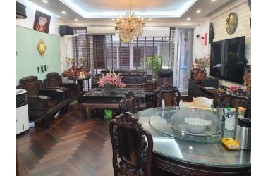 BÁN NHÀ Ở TRUNG KÍNH, GARA Ô TÔ, NGÕ Ô TÔ TRÁNH, 6 TẦNG, 13.5 TỶ