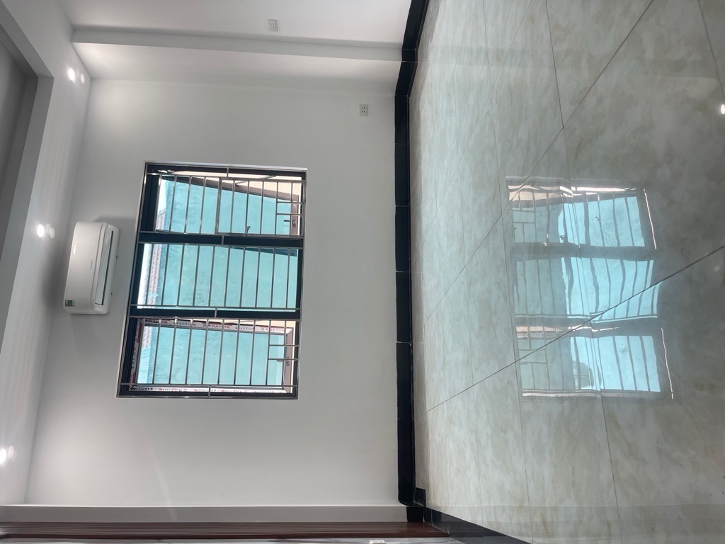 Chỉ 4.65 tỷ - sở hữu ngay nhà 6 tầng Nguyễn Văn Linh ,Thạch Bàn