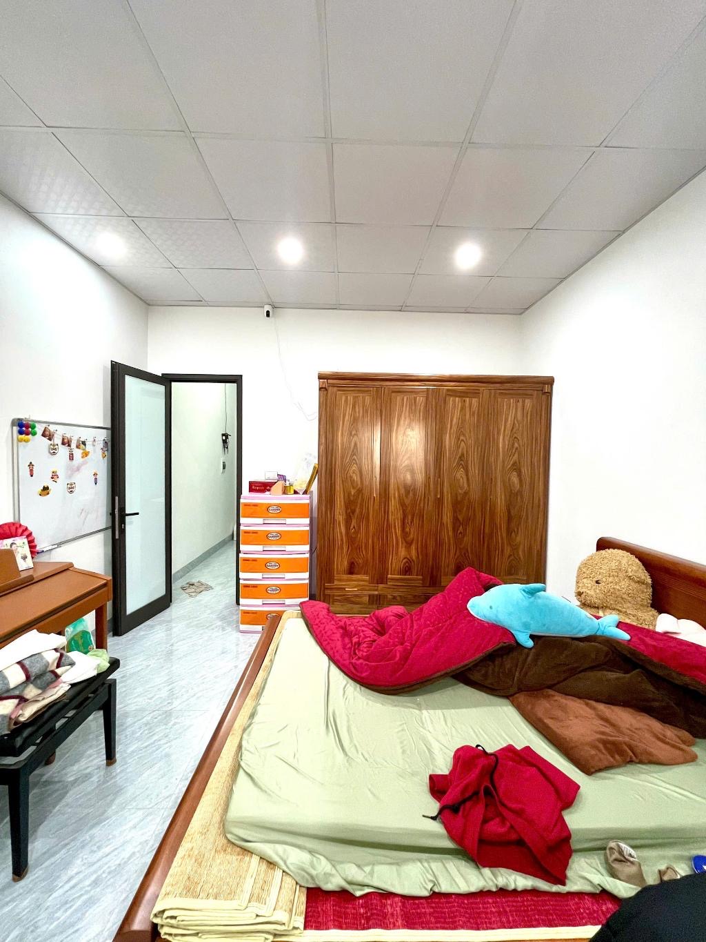 Bán nhà ngõ phố kim ngưu 60m2 , 3 tầng gí 5t5
