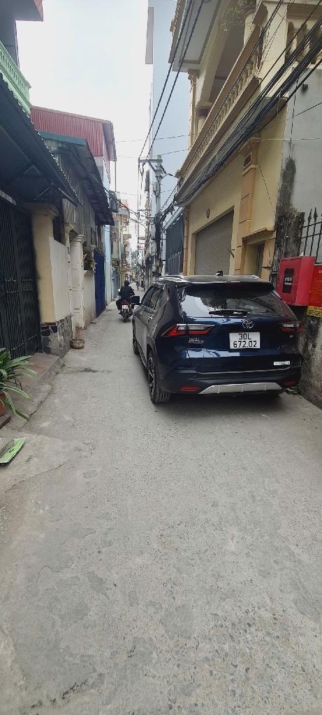 Bán nhà ngõ 87 phố yên duyên 68 m ngõ thông , ô tô đỗ