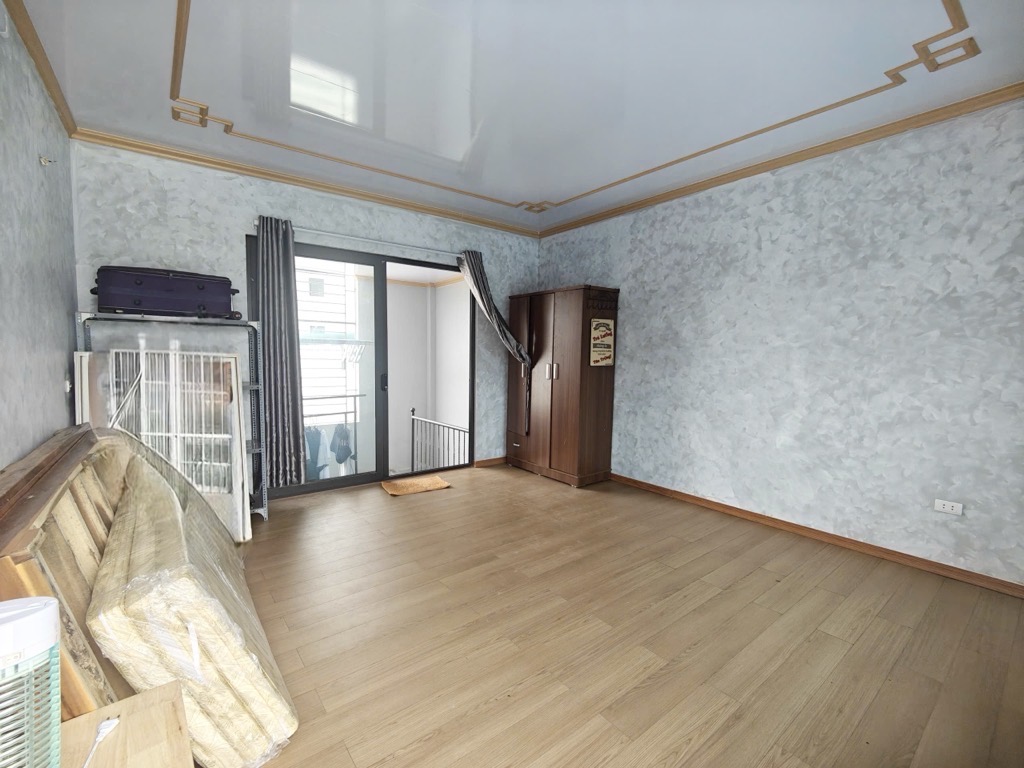 Bán nhà ngõ 249 yên duyên phường yên sở quận hoàng mai , dt 38m2 giá 6,9ty