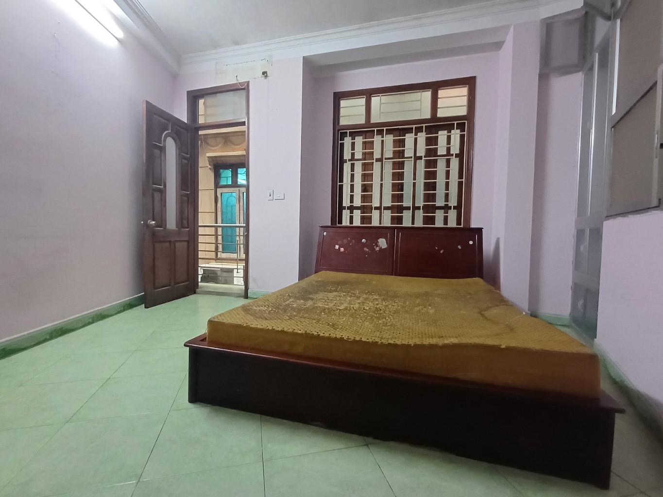 Bán nhà mai động tam trinh 31m2 4 tầng giá 4,35 tỷ