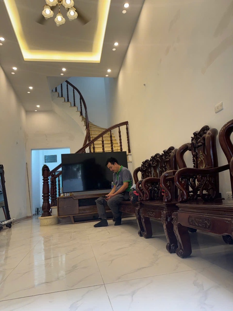 Ban nhà ngõ đình đông bạch mai 37m 4 tầng giá 6,9 tỷ