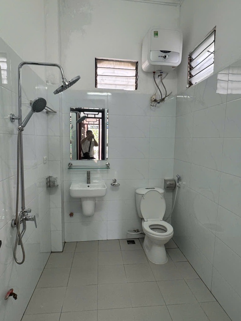 Ban nhà ngõ đình đông bạch mai 37m 4 tầng giá 6,9 tỷ