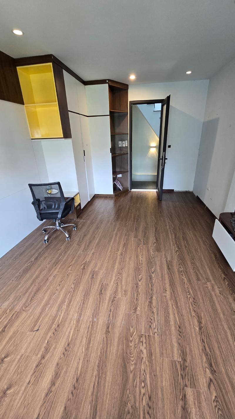 Bán nhà ngõ 254 minh khai 41/32m 4 tầng giá 6,2tỷ