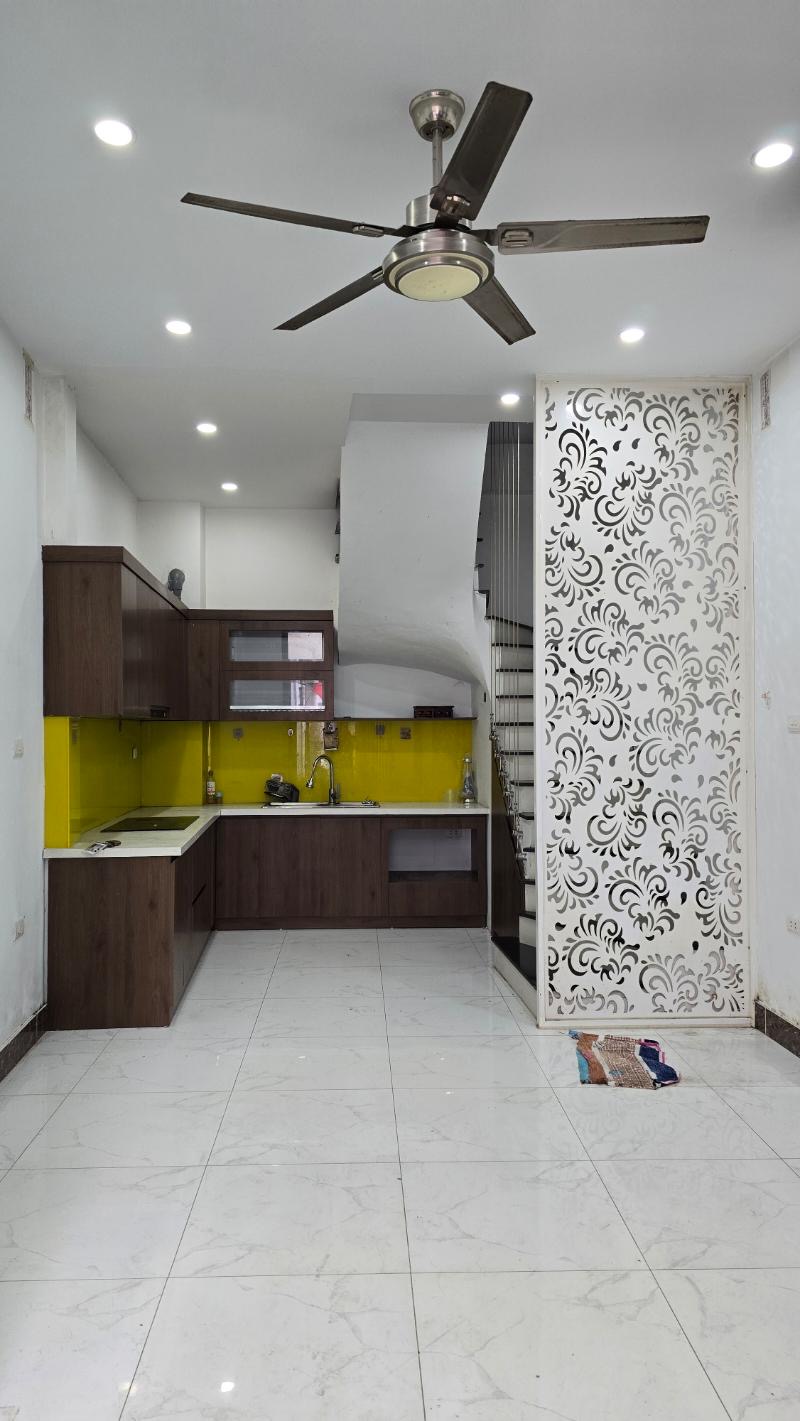 Bán nhà ngõ 254 minh khai 41/32m 4 tầng giá 6,2tỷ