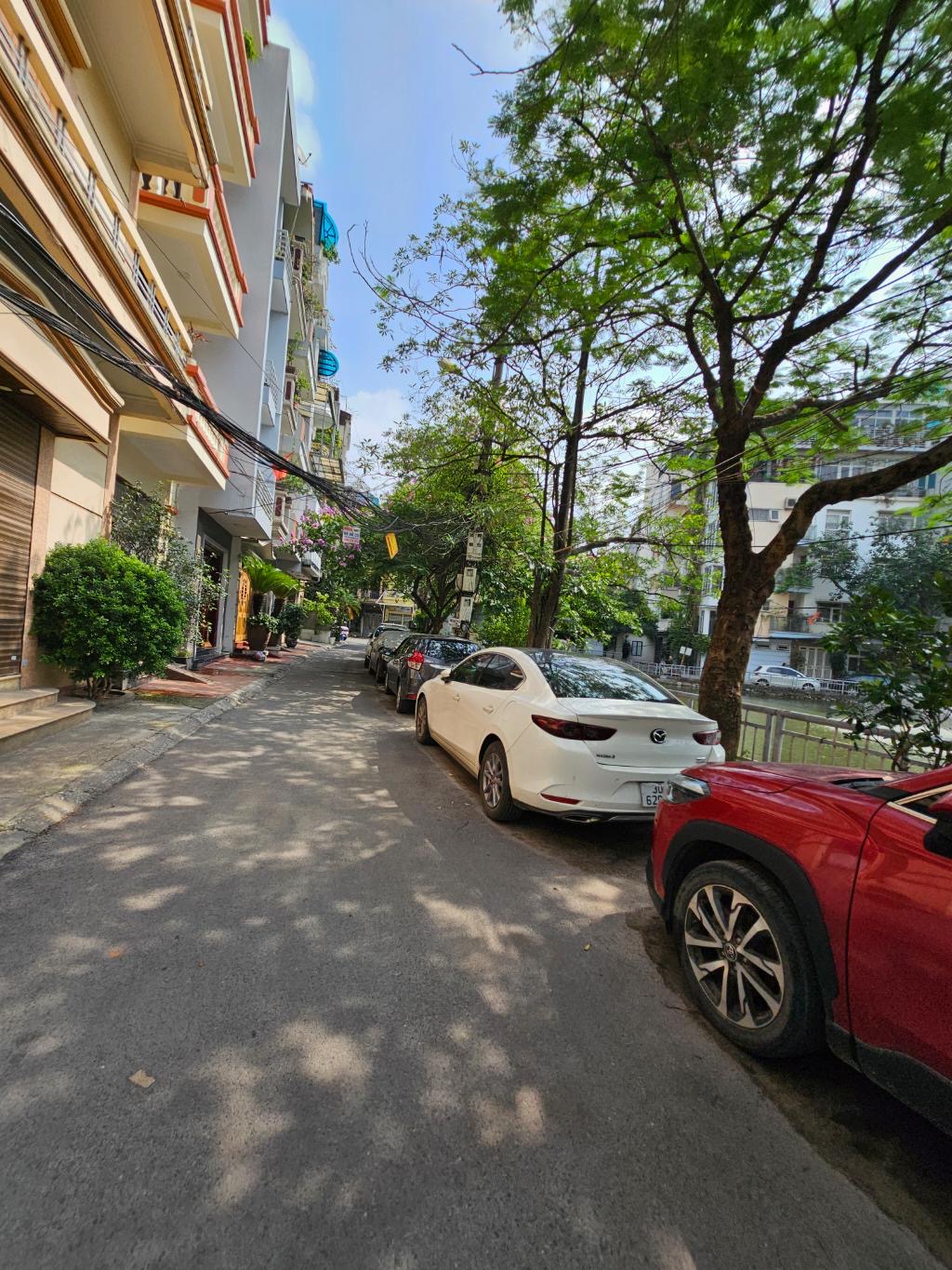 Ban nha thanh nhàn đình đông 34m 3 tầng giá7tỷ