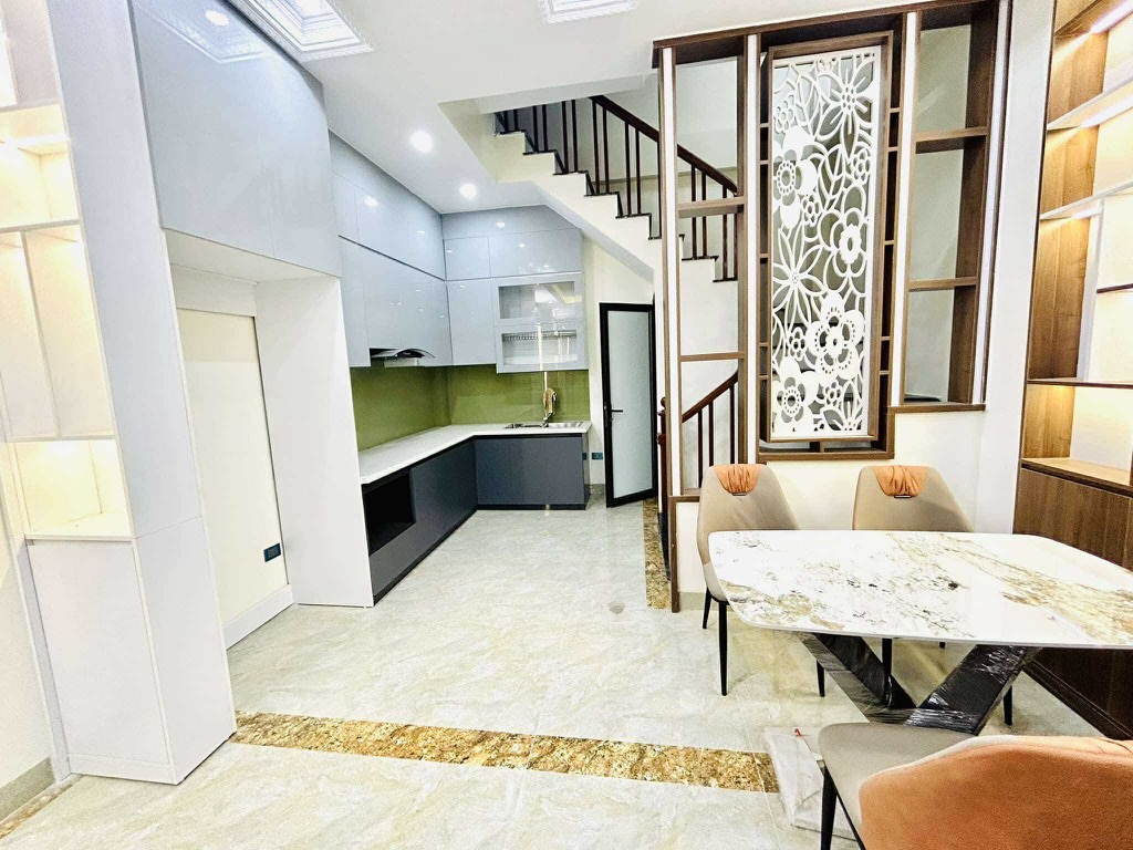 Bán nha ngõ 296 mai động minh khai 45m 5tầng giá 8,05tỷ