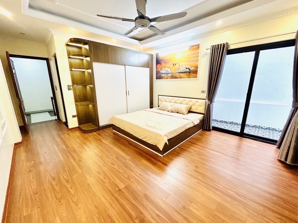 Bán nha ngõ 296 mai động minh khai 45m 5tầng giá 8,05tỷ