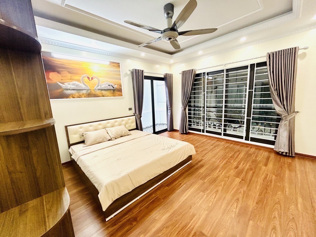 Bán nha ngõ 296 mai động minh khai 45m 5tầng giá 8,05tỷ