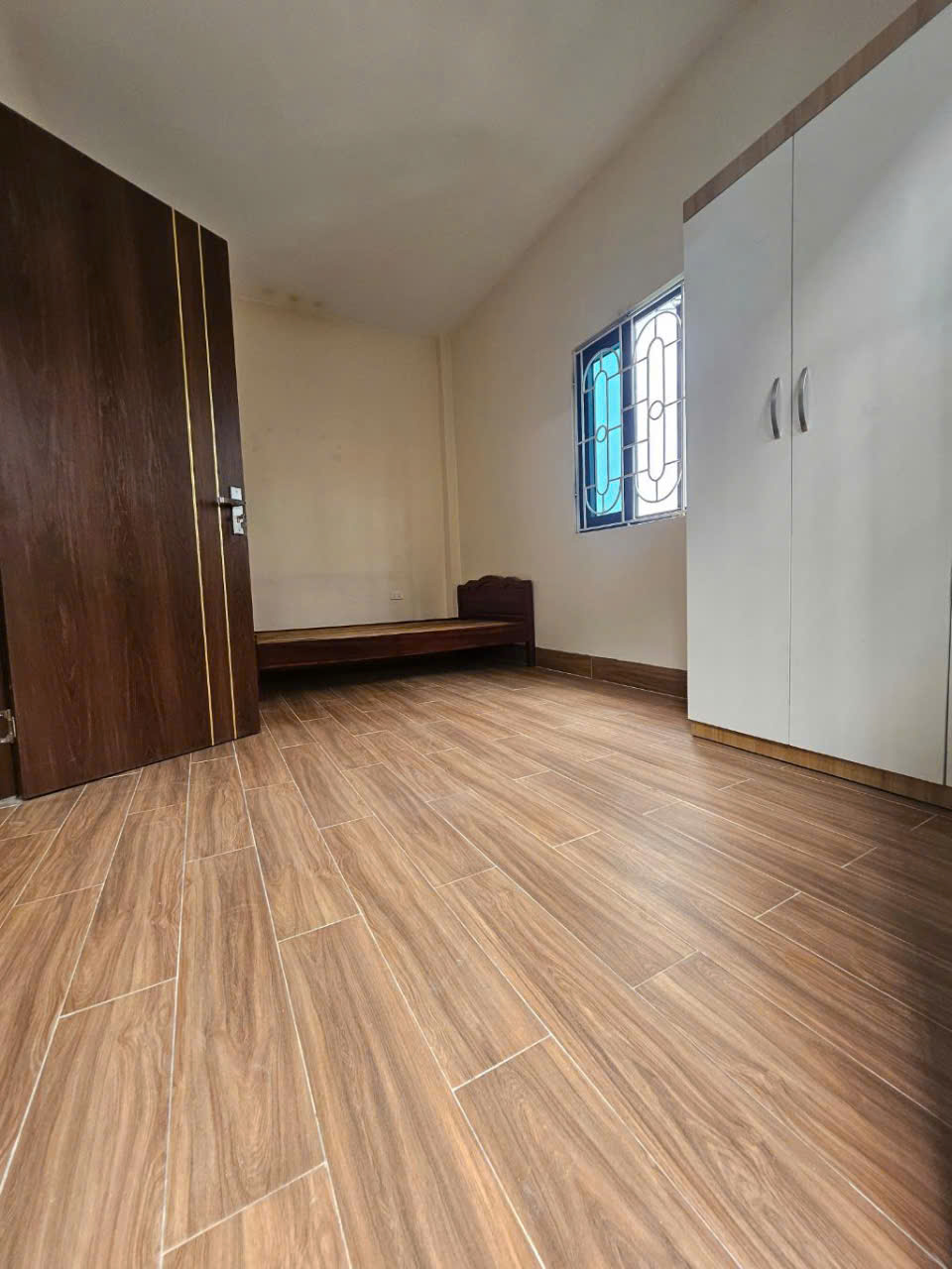 NHÀ ĐẸP ĐỊNH CÔNG THƯỢNG- THIẾT KẾ HIỆN ĐẠI- NGÕ THOÁNG- VỊ TRÍ ĐẸP- Ô TÔ ĐỖ CỬA