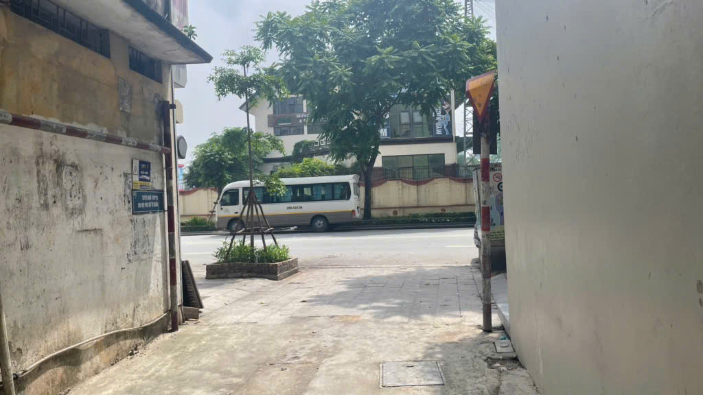 AN CƯ LÝ TƯỞNG - ĐẦU TƯ SINH LỜI- NHÀ ĐẸP, NGÕ RỘNG - CHỦ CẦN BÁN GẤP