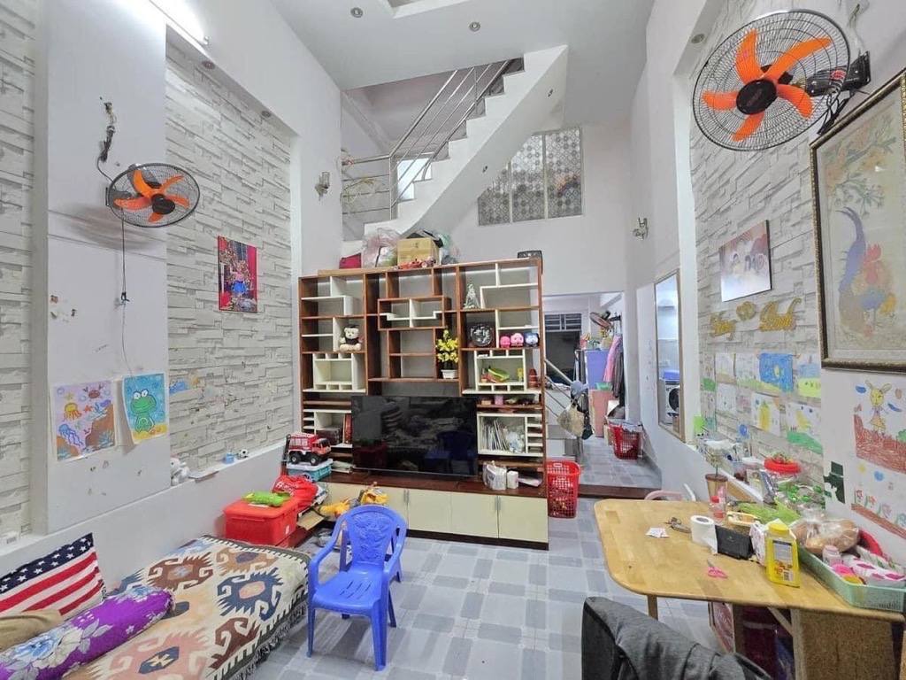 Cần bán nhà Hiệp Bình Chánh