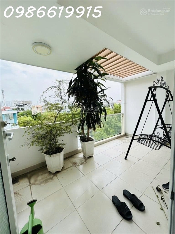 GẤP BÁN NHÀ Q7- NGUYỄN THỊ THẬP - DT KHỦNG 150m2 - Ô TÔ NGỦ NHÀ - NHỈNH 15 TỶ ( NGANG 5 M )