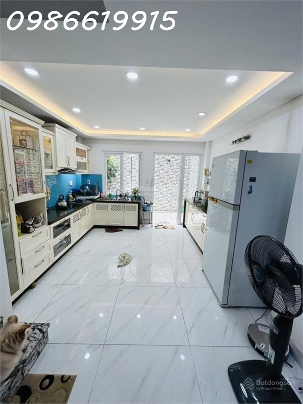 GẤP BÁN NHÀ Q7- NGUYỄN THỊ THẬP - DT KHỦNG 150m2 - Ô TÔ NGỦ NHÀ - NHỈNH 15 TỶ ( NGANG 5 M )