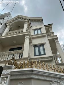 Q7 NHÀ LÔ GÓC - GẦN NGUYỄN LƯƠNG BẰNG - Ô TÔ NGỦ NHÀ - 90M2 - NHỈNH 11 TỶ