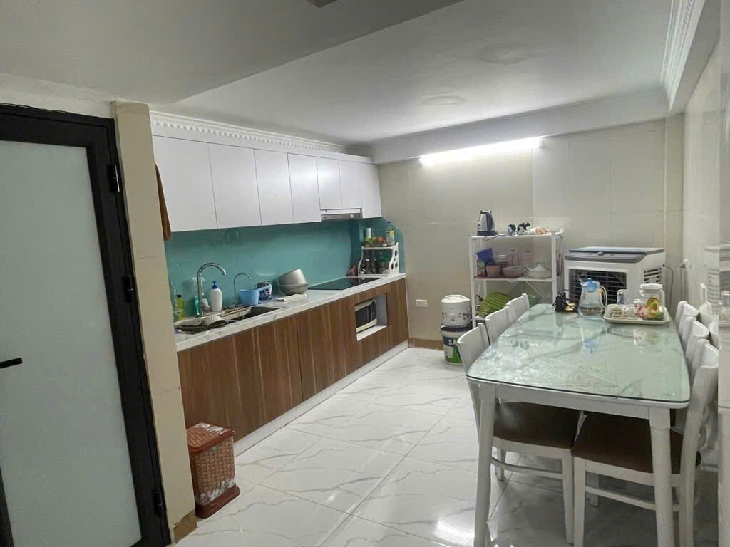Bán nhà mặt phố Thịnh Liệt quận Hoàng Mai thành phố Hà Nội.
