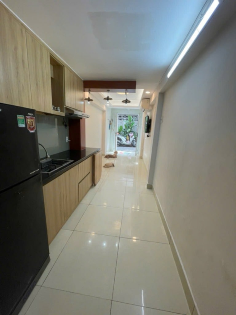 Bán nhà Quận 3, Nguyễn Đình Chiểu, 21.5m2, 4 tầng, HXH, nhỉnh 4 tỷ